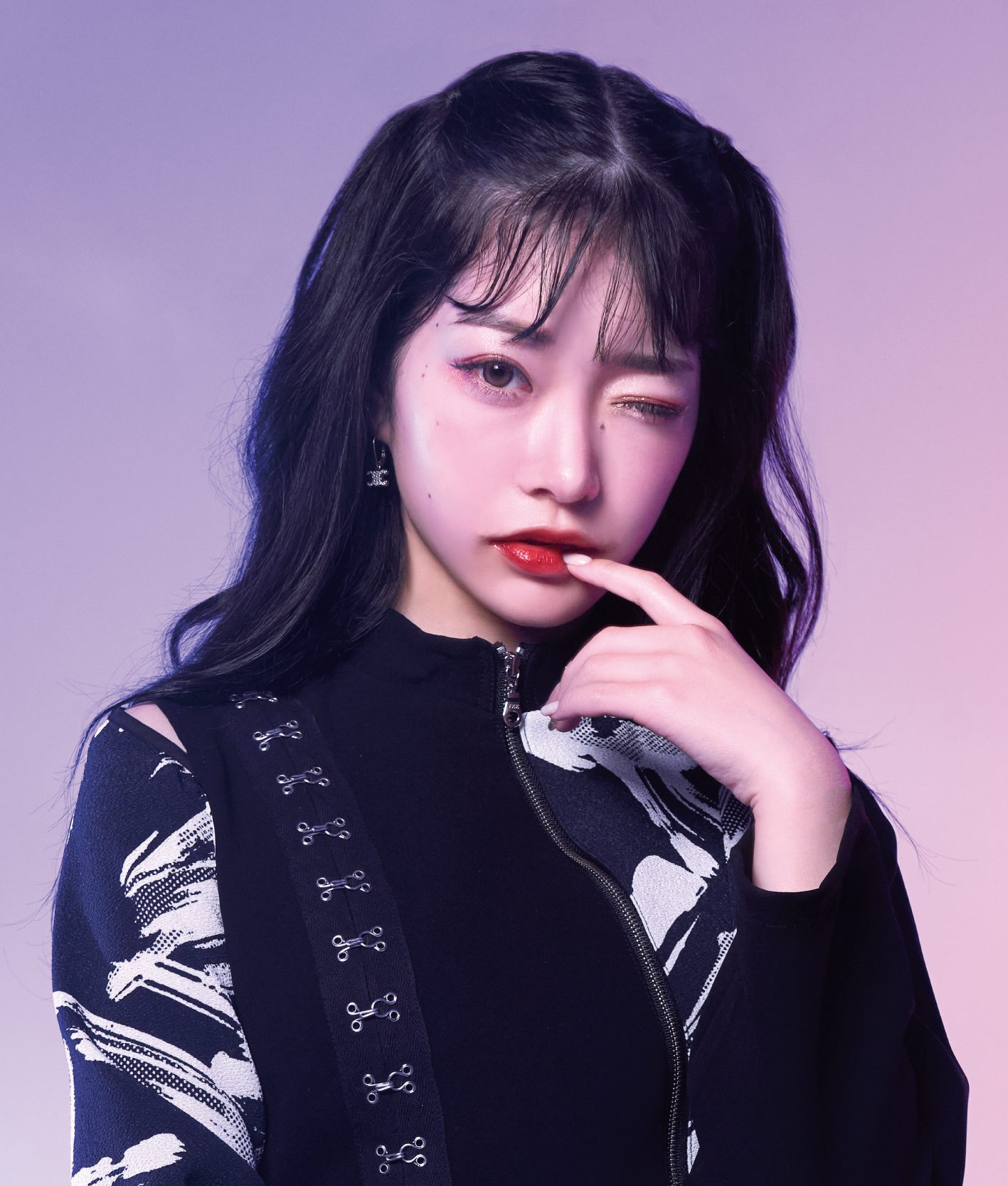 山本るい