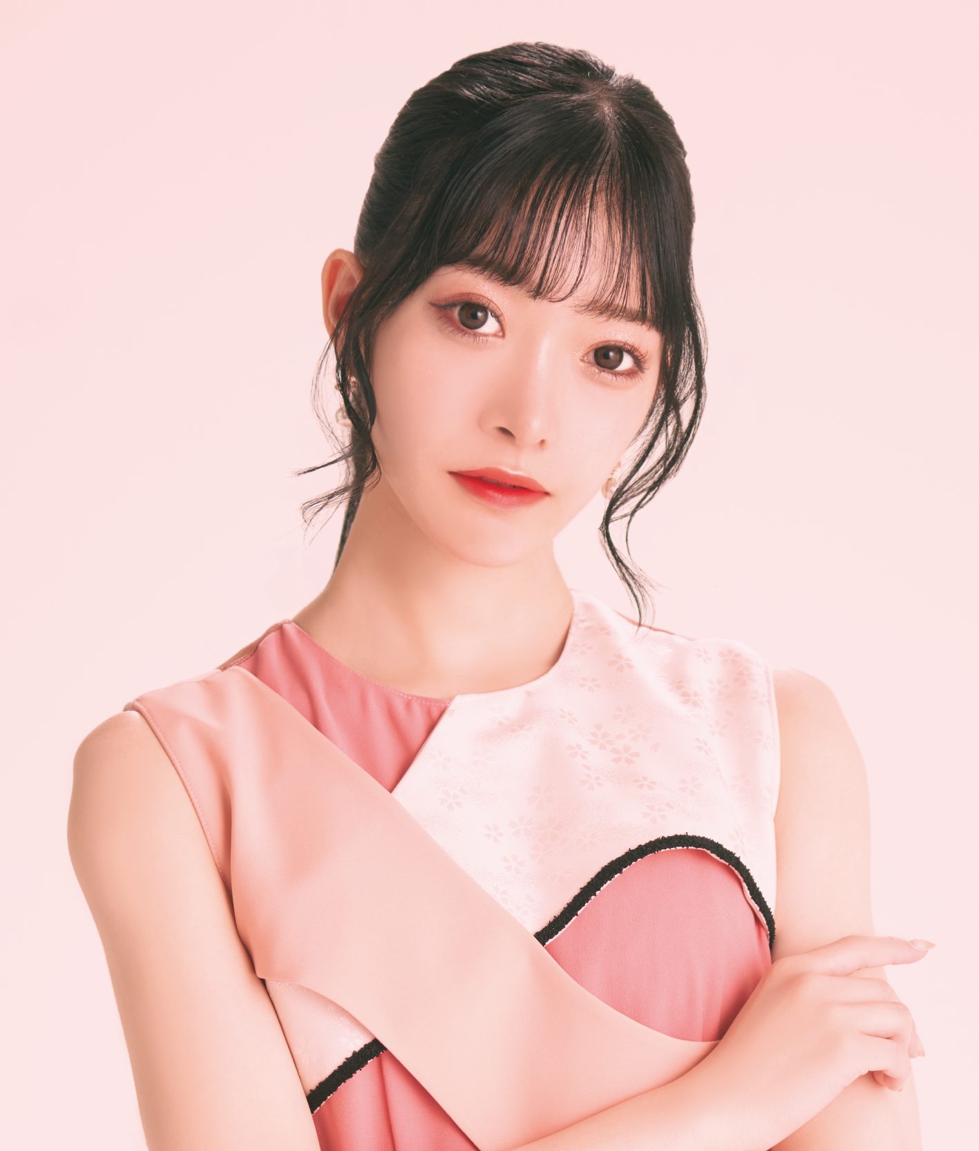 山本るい